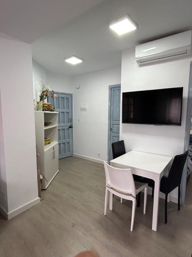Acogedora Y Moderna Casa En Pueblo Villa Serra Exteriör bild