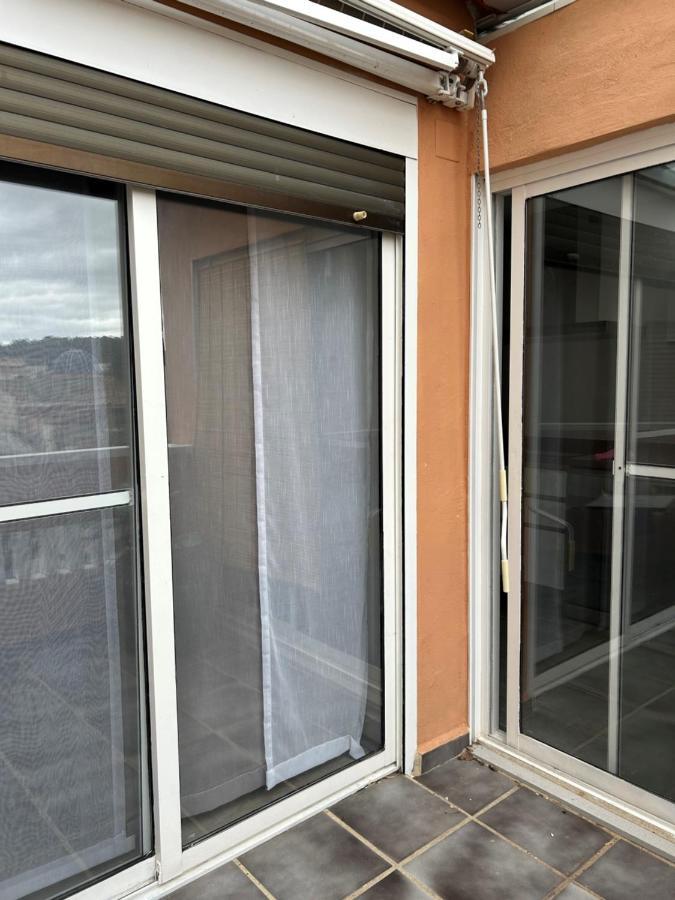 Acogedora Y Moderna Casa En Pueblo Villa Serra Exteriör bild