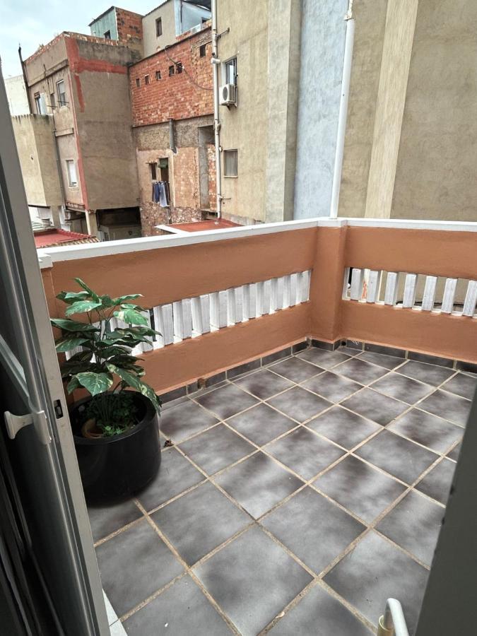 Acogedora Y Moderna Casa En Pueblo Villa Serra Exteriör bild