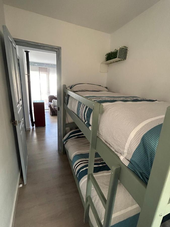 Acogedora Y Moderna Casa En Pueblo Villa Serra Exteriör bild
